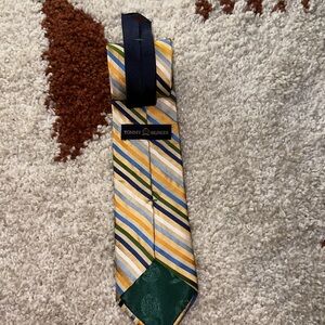 Tommy Hilfiger vintage tie 100% silk striped